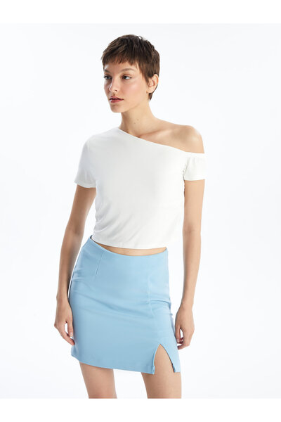 LC Waikiki Tricou de damă simplu, cu decolteu tip barcă și mânecă scurtă