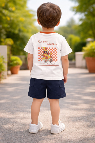 Miela Kids Set tricou și pantaloni scurți oversize cu imprimeu Pizza