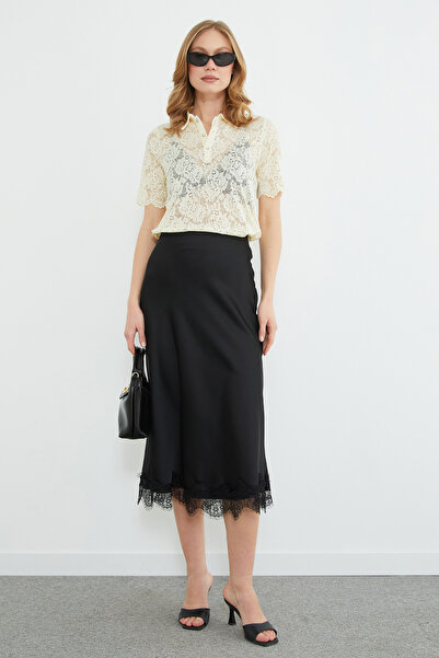 Fulla Moda Fusta din satin cu dantelă, lungime midi