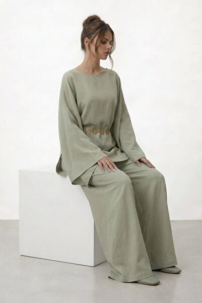 VAGGON Set cu mâneci liliac, decolteu tip crew, talie elastică și pantaloni l...