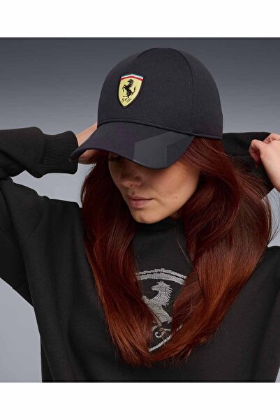 Puma Șapcă neagră cu logo Ferrari pentru bărbați - Șapcă sport reglabilă - Țe...
