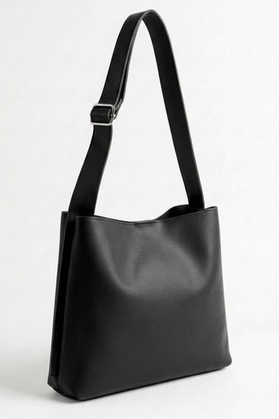 TOFİSA Жіноча чорна сумка через плече зі штучної шкіри з ременем - 28309-BLACK