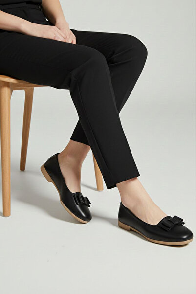 TOFİSA Women's Black Bow Detailed Faux Leather Ballerinas - 28195-Black