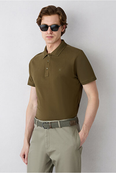 Kiğılı تي شيرت قطني بقصة ضيقة وياقة بولو غير قابلة للتجعد مع تفاصيل مضلعة