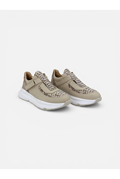 Cherie Shoes Kadın-Bej-Yılan Desenli Bağcıksız Sneaker Ayakkabı