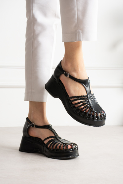 LEYDİ SHOES КЕЛИ ПЛЕТЕНИ САНДАЛИ