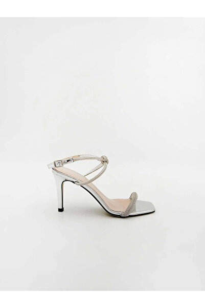 TUCİNO KNOTTED SANDALS IN SILVER