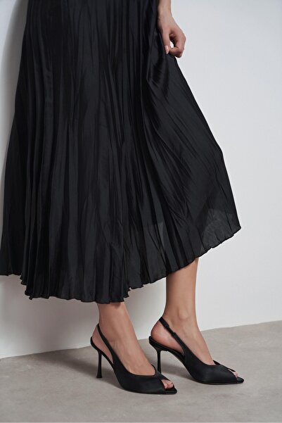 NİŞANTAŞI SHOES Betty Black Satin Open Toe Women's Heeled Shoes