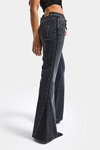 it's basic Жіночі темно-сірі джинси-кльош T-2s6-1 з блискучим камінням по под...