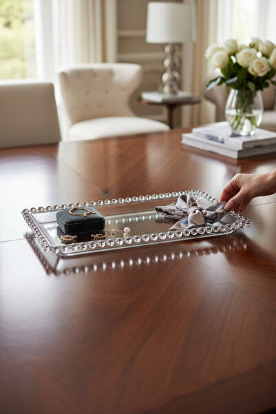 Bereketli Store Melorin Servis Tabağı – Sofralarınız İçin Zarif Sunum