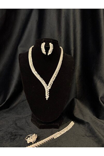 KREATIVA Silver Set for Brides with Shiny Zirconia - 113