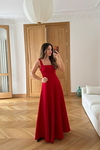 Sorridi Red Square Neck Long Dress with Bow on the Back