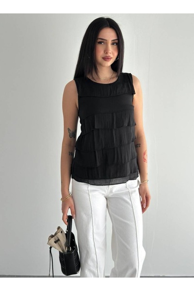 Noa&Noa Μπλούζα με λεπτομέρειες σε στρώσεις και χοντρές τιράντες