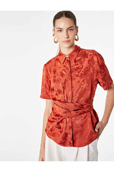 Koton Viskon Kumaş Floral Dokulu Aksesuarlı Kısa Kollu Gömlek