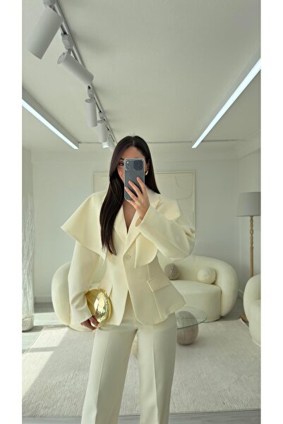 LUUNA STORE Ekru Cape Detail Jacket Set