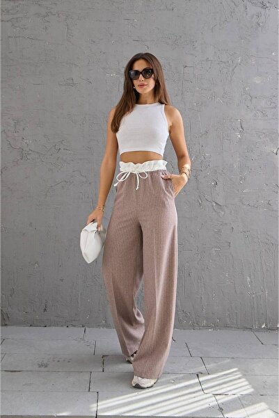 ZAVIXO Ριγέ παντελόνι σε μπεζ χρώμα με φαρδιά μπατζάκια