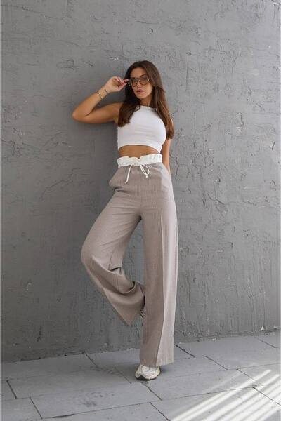 ZAVIXO Pantaloni bej cu dungi și croială largă