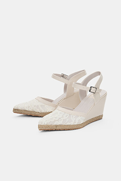 selin shoes حذاء كاليندرا نسائي بكعب عالٍ مع مشبك قابل للتعديل عند الكاحل وتف...