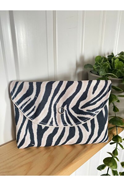 efsunkar Çanta Siyah Beyaz Zebra Desenli Çıtçıtlı kartlık cüzdan