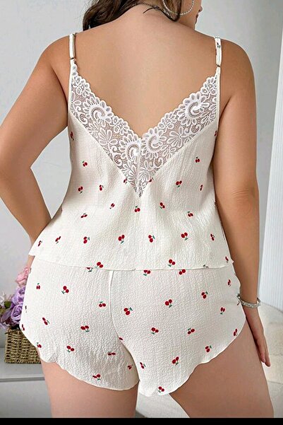 Wesby Sırt Dantelli Büyük Beden Kiraz Desenli Pijama Takım