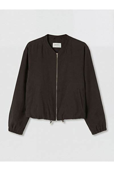 LC Waikiki سترة نسائية ذات ياقة جامعية باللون البني