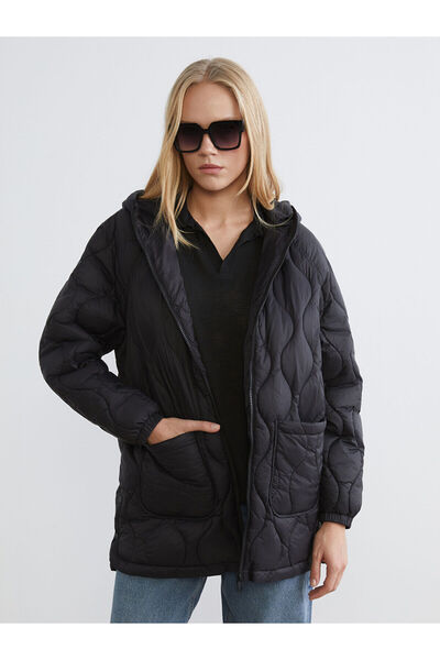 LC Waikiki Peak New Season Hooded Quilted Women's Puffer Jacket
