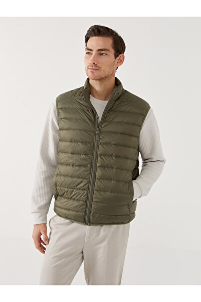 LC Waikiki Standard Fit Funnel Neck Men's Puffer Gilet