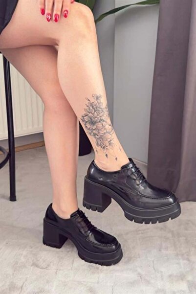 Difolia Γυναικεία παπούτσια Carmel Μαύρα λουστρίνι με κορδόνια και τακούνι 8 ...