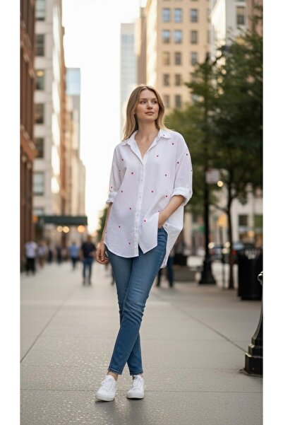 Bohem kutusu Red Heart Embroidered Shirt