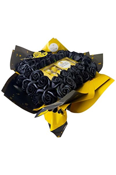 velve Buchet premium Heart Black in forma de inima 51 trandafiri sapun si bom...