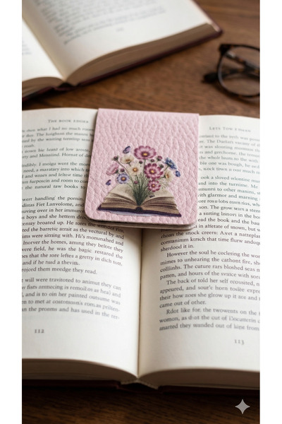 MUKEdu Pudra Pembe Suni Deri Magnet Kitap Ayracı - Mor Çiçekli Kelebekli