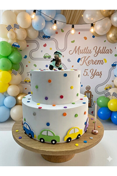 OGELAPARTY Renkli Arabalar ve Motorcu Figürlü 2 Katlı Maket Pasta - Doğum Gün...