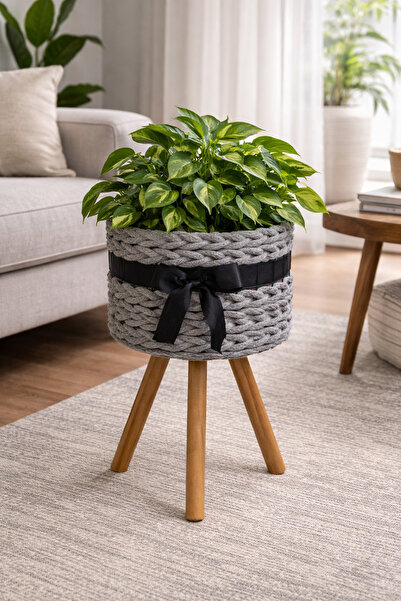 Bohem studio Ayaklı Kurdeleli Örgü Saksı – Gri Bohem Dekoratif Çiçeklik- 20cm...