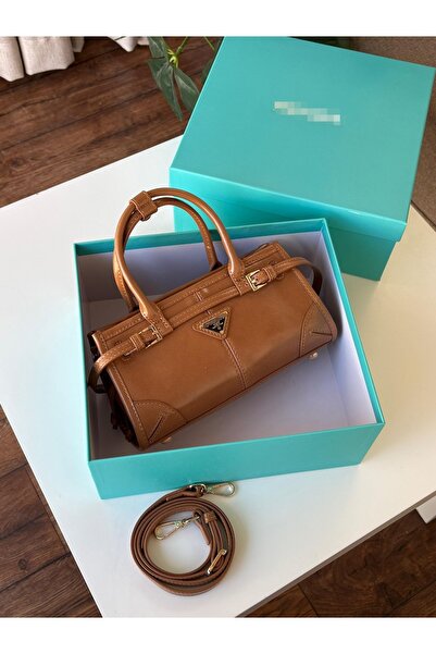 Generic Handbag and shoulder bag, high quality material, with accessories