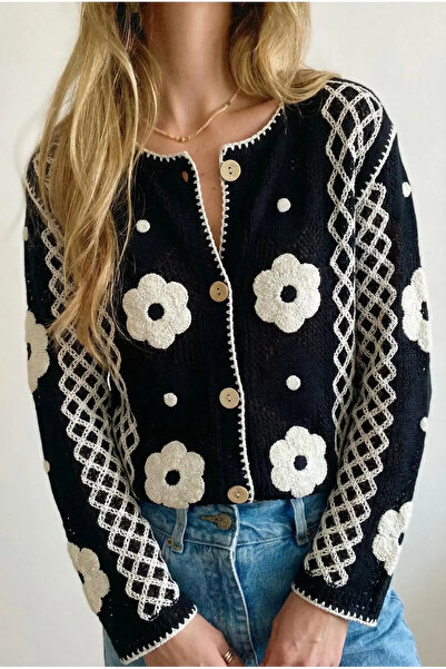 bysoca Women's Black Ecru Floral Embroidered Diamond Patterned Crew Neck Butt...