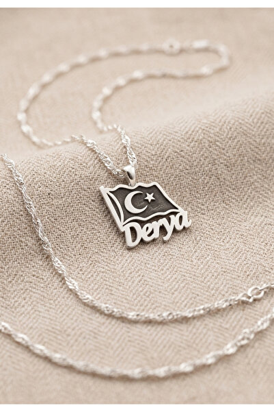 Moda Hilye www.modahilye.com Gümüş Kişiye Özel İsimli Ay Yıldız Bayrak Kolye ...