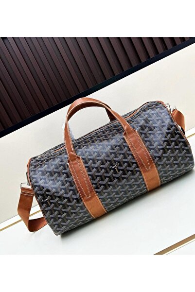 sands Goyard's New Sporty & Chic Barrel Bag