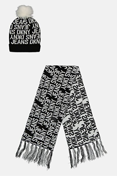 Dkny طقم قبعة وشال للأطفال من الجينز مع شعار مطرز، متعدد الألوان