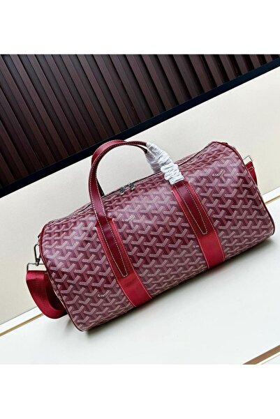 sands Goyard's New Sporty & Chic Barrel Bag