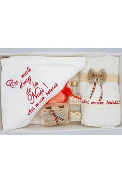 1 Truysou de botez, set de 7 piese, cu broderie si decor traditional