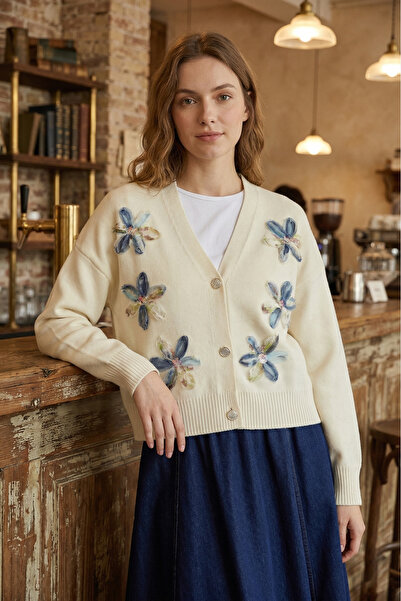 FERHEL Women's Front Sequined Floral Detailed Knitwear Midi Cardigan - Cream