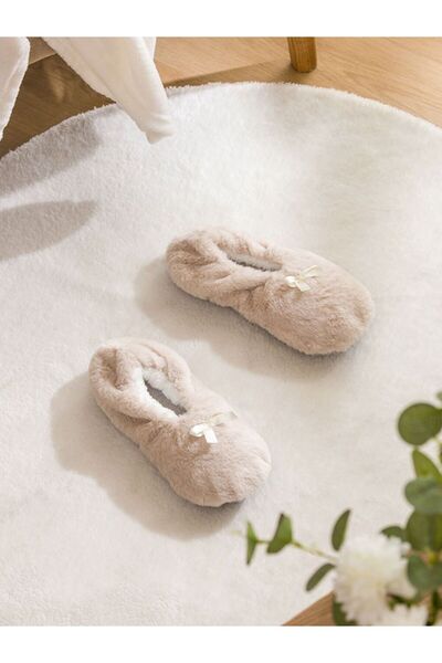 LC Waikiki Women's Plush Slippers