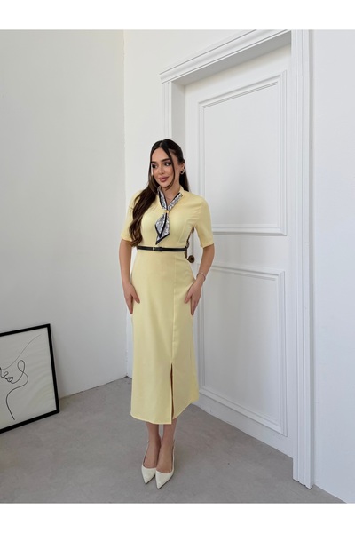 Füme Φόρεμα μίντι με ζώνη και φουλάρι