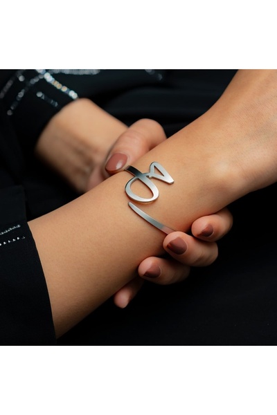 HUROOFY Letter H Bracelet (H)