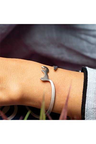 HUROOFY Letter S Bracelet (S)