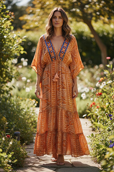huna hur Bohemian Maxi Dress with a Glowing and Radiant Look