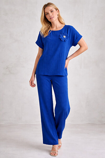 ihaoo Elegant fuchsia women's outfit with decorative flower