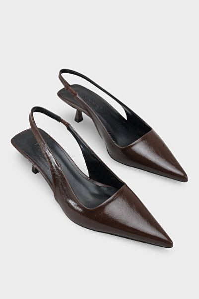 Capone Outfitters Lynett Pointed Toe Mid-Heeled Women's Shoes with Square Bac...