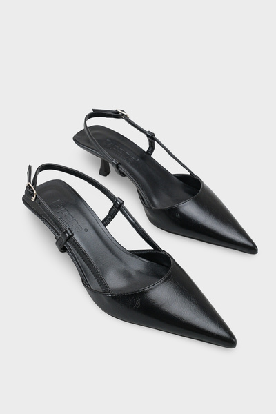 Capone Outfitters Vitoria Pointed Toe Medium Heel Women's Shoes with Square B...