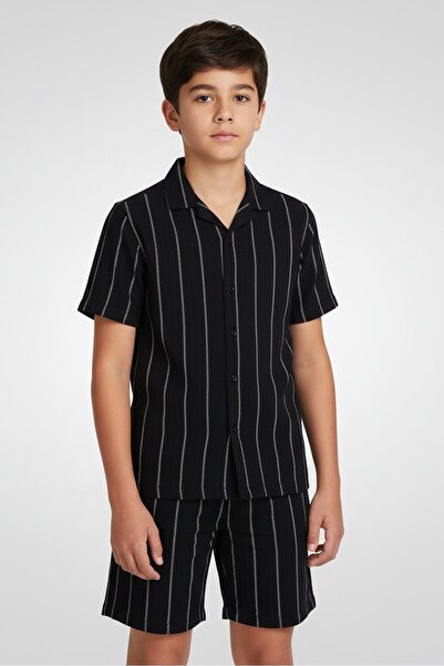 Nautica طقم قميص وشورت مخطط للأولاد من قطعتين، كحلي